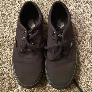 All black Vans